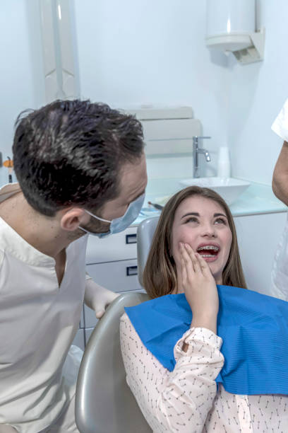 Best Emergency Dental Care for Broken or Chipped Teeth in Markesan, WI