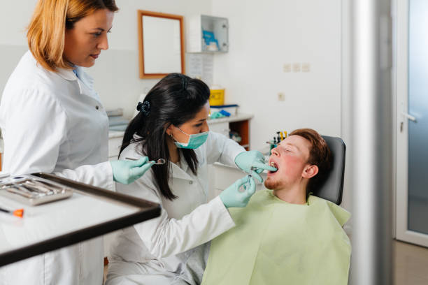 Best Emergency Treatment for Dental Infections or Abscesses in Markesan, WI